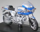 DUCATI 900 SS