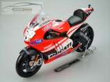 DUCATI DESMOSEDICI GP11 2011 No.69 