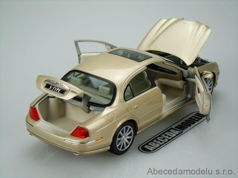 JAGUAR S-TYPE - 3