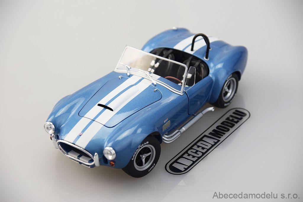 AC Cobra 427 MKII 1965 Paars / Wit 1-18 Solido - Schuiten Autominiaturen