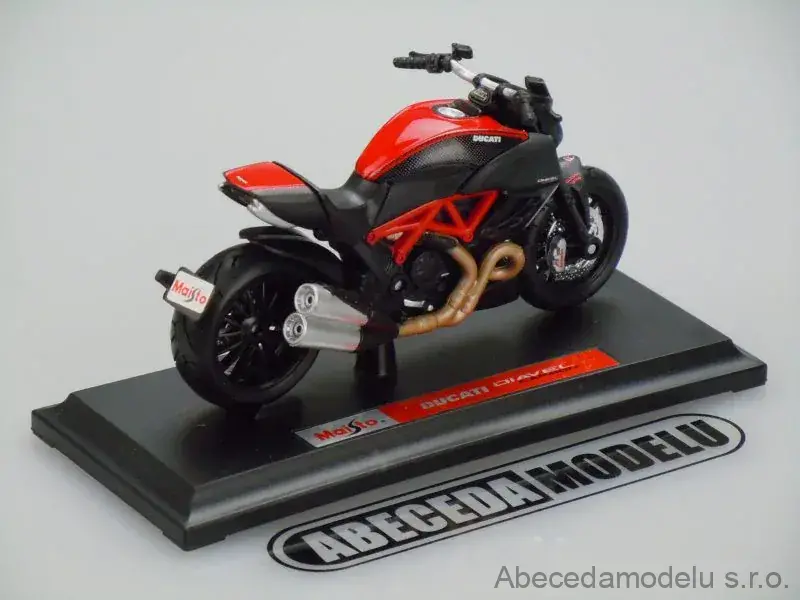 Ducati Diavel Carbon