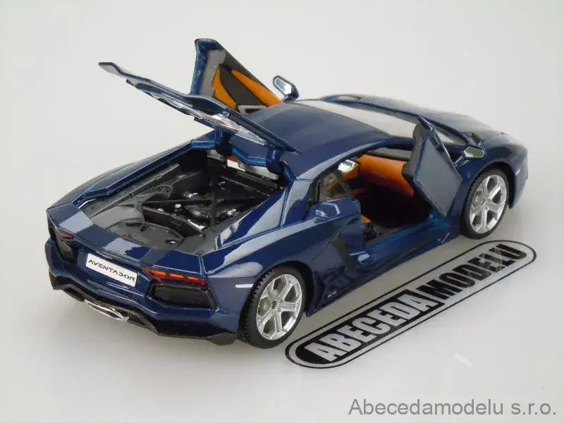 Lamborghini Aventador LP700-4