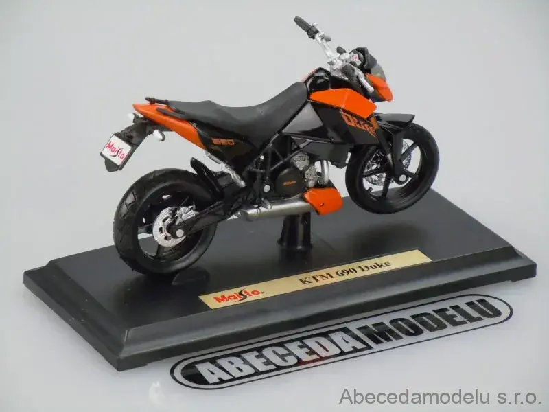 KTM 690 Duke