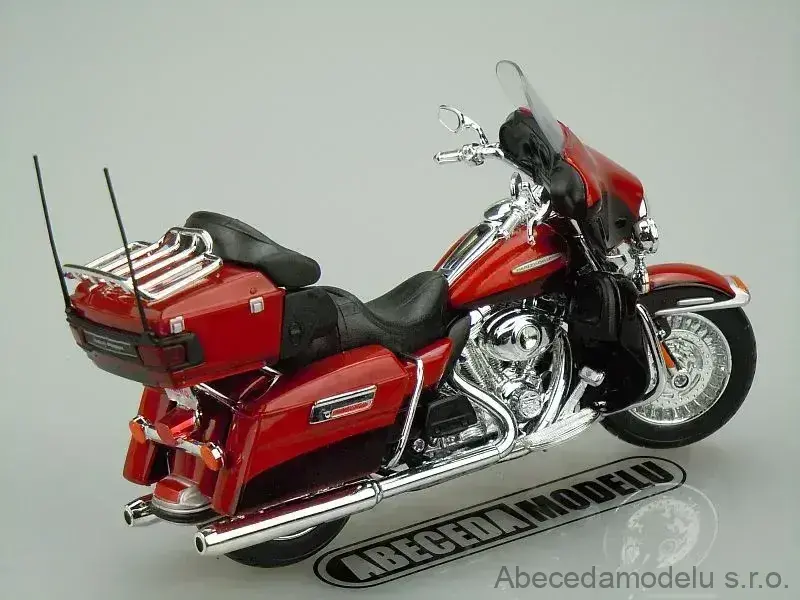 Harley-Davidson 2013 FLHTK Electra Glide Ultra Limited