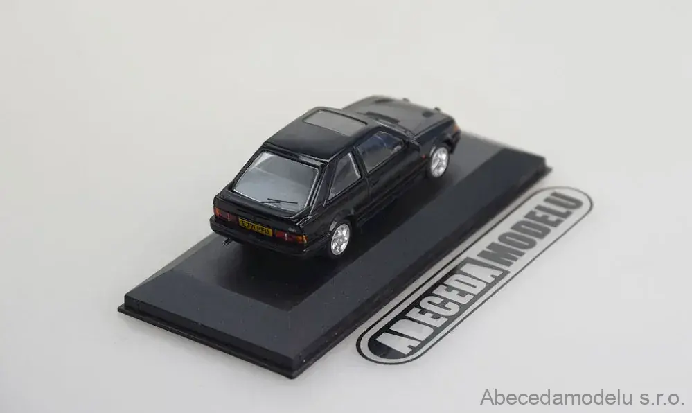 Ford Escort Mk4 RS Turbo Pravostranné řízení