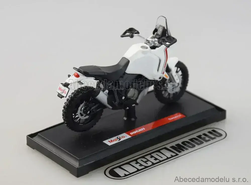 Ducati DesertX 