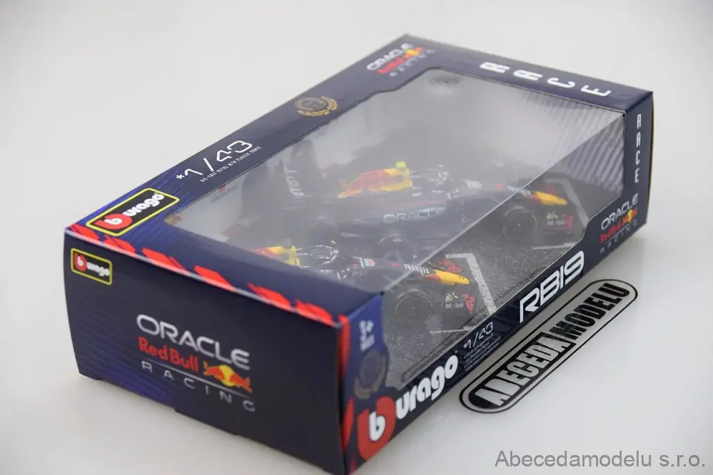 Red Bull Set F1 2x RB19 No.1 M.Verstappen+No.11 S.Perez