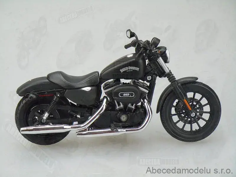 Harley-Davidson 2014 Sportster Iron 883