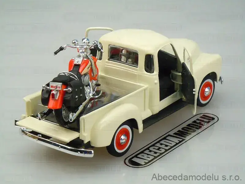 Chevrolet 3100 Pickup 1950 + Harley-Davidson FLSTS Heritage Springer 2001
