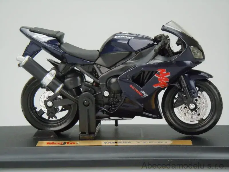 Yamaha YZF R1