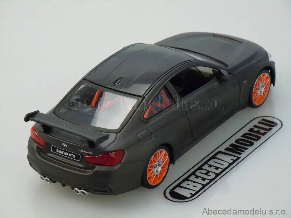 BMW M4 GTS