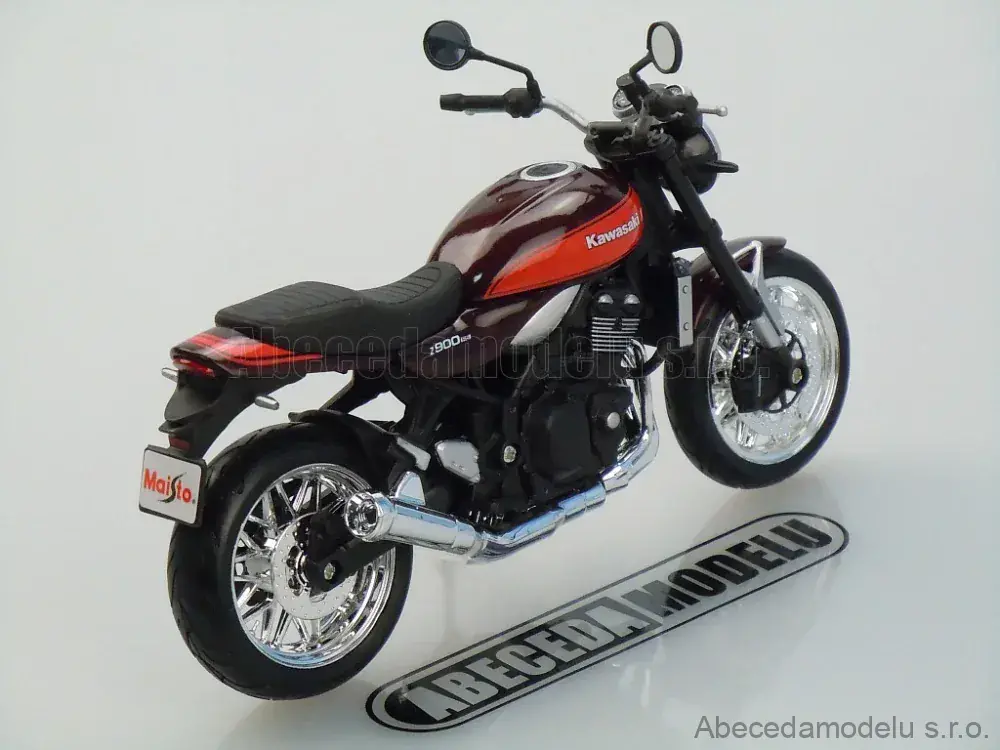 Kawasaki Z900RS