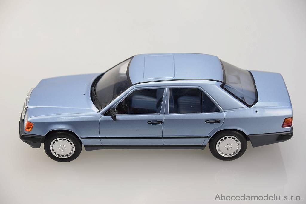 MCG 1/18 - Mercedes-Benz Classe E (W124) 1986 - Modèle Miniature Métal 18343W