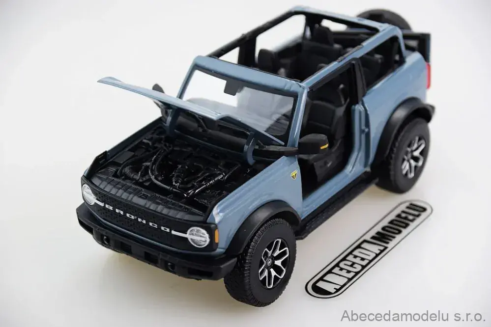 Ford Bronco Badlands 2021