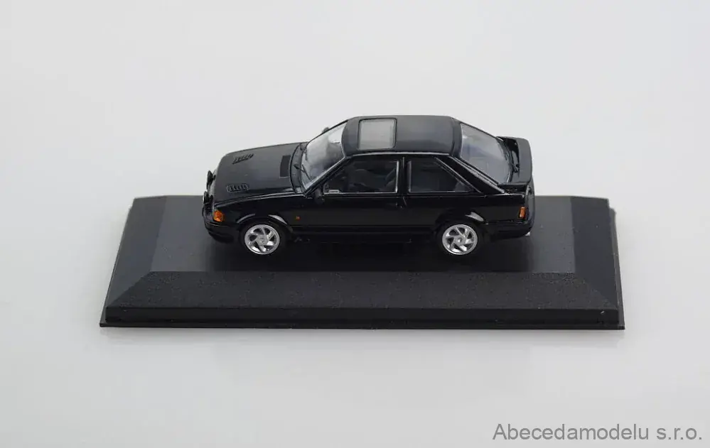 Ford Escort Mk4 RS Turbo Pravostranné řízení