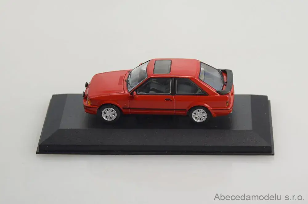 Ford Escort Mk4 XR3i 1990 Pravostranné řízení