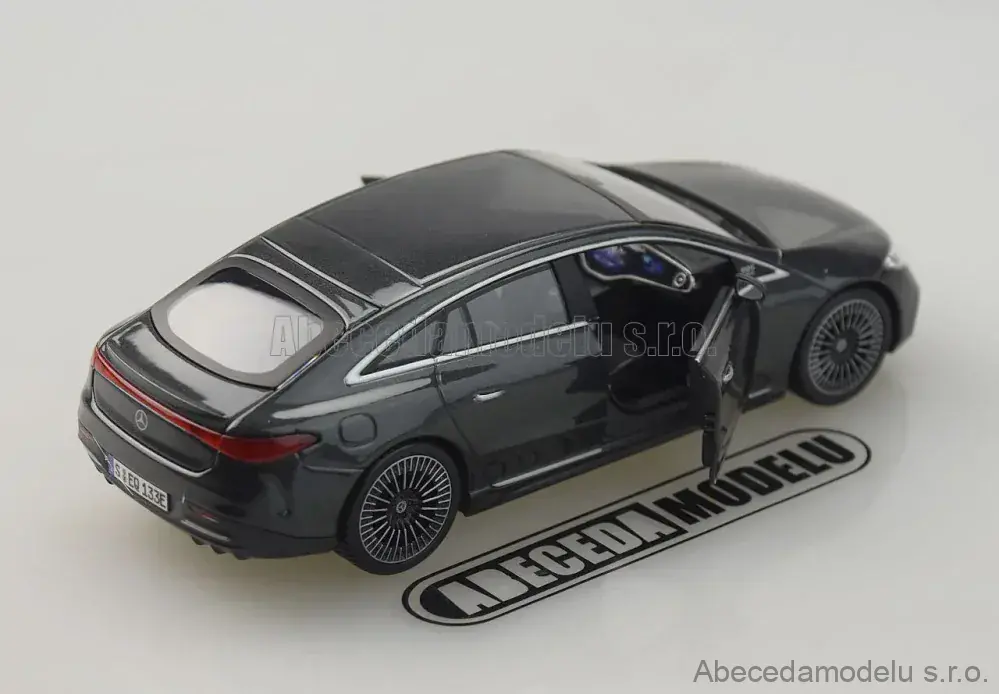 Mercedes Benz EQS by Mercedes-EQ 2022