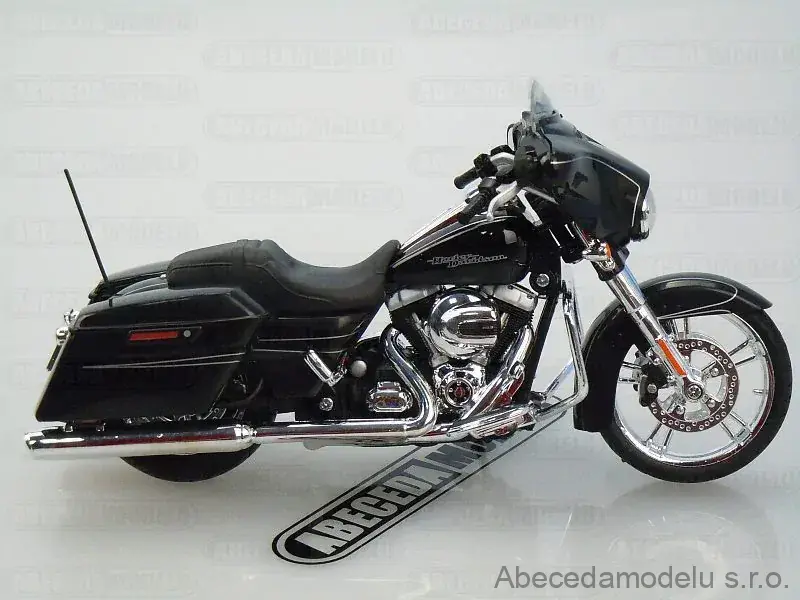 Harley-Davidson 2015 Street Glide Special