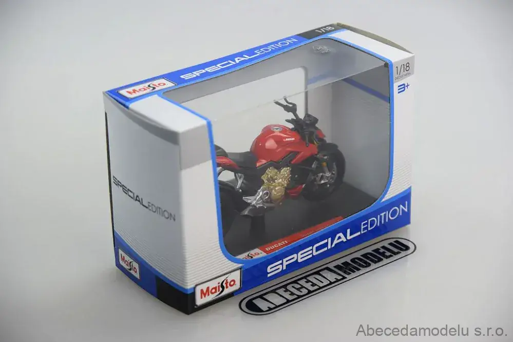 Ducati Super Naked V4S 2020