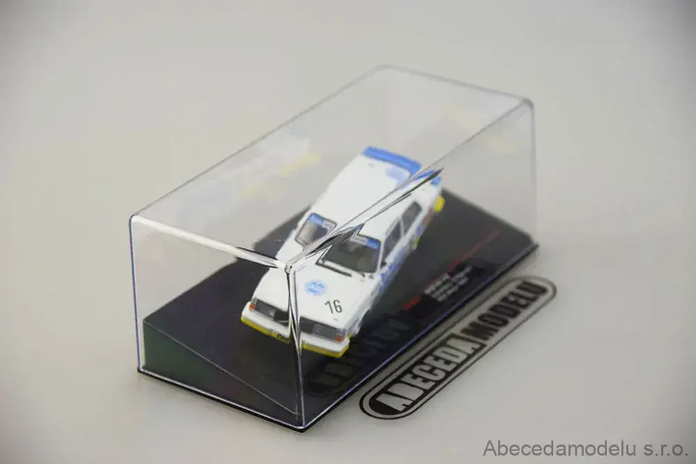 Volvo 240 #16 U.Granberg-G.Petersson ETCC Monza 1984