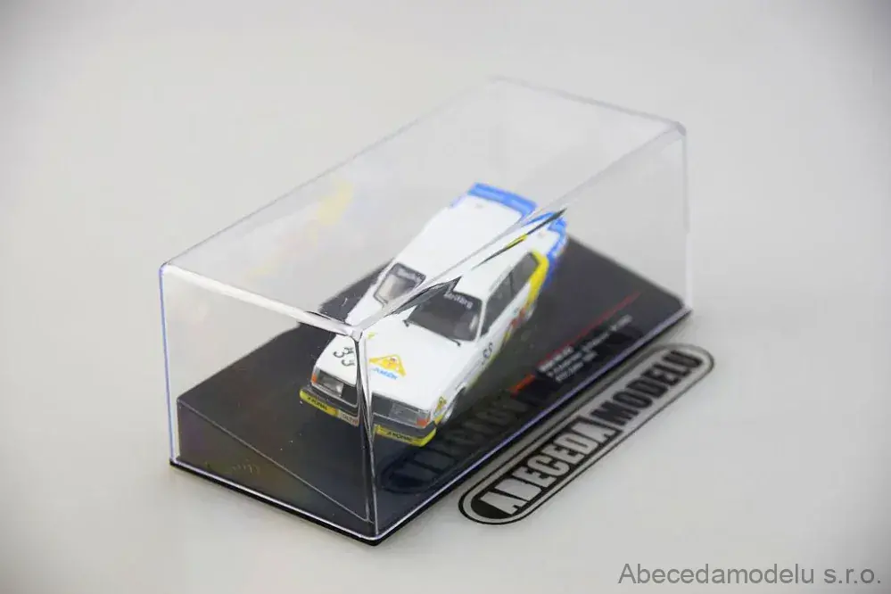 Volvo 240 #33 P.G.Andersson-G.Petersson-M.Linden ETCC Zolder 1985