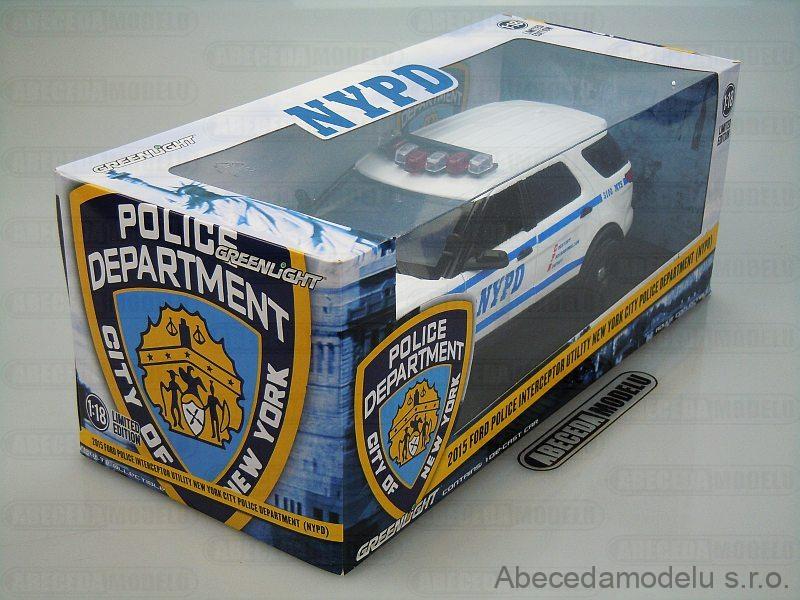 Modèle Réduit Ford Crown Victoria Interceptor NYPD 1:64
