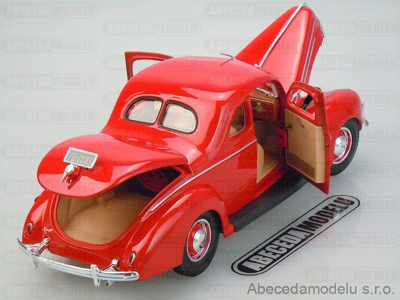 Ford Deluxe 1939 Coupe