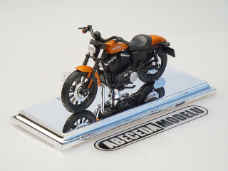 Harley-Davidson 2014 Sportster Iron 883 