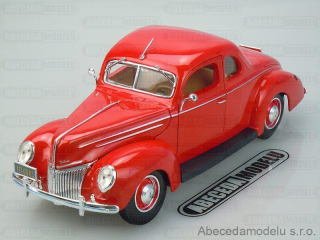 Ford Deluxe 1939 Coupe