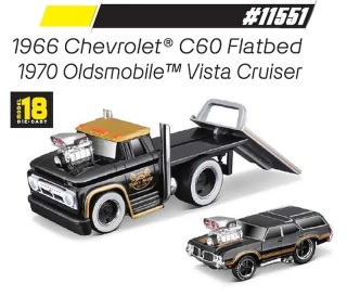 Chevrolet C60 Flatbed 1966/Oldsmobile Vista Cruiser 1970