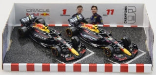 Red Bull Set F1 2x RB19 No.1 M.Verstappen+No.11 S.Perez